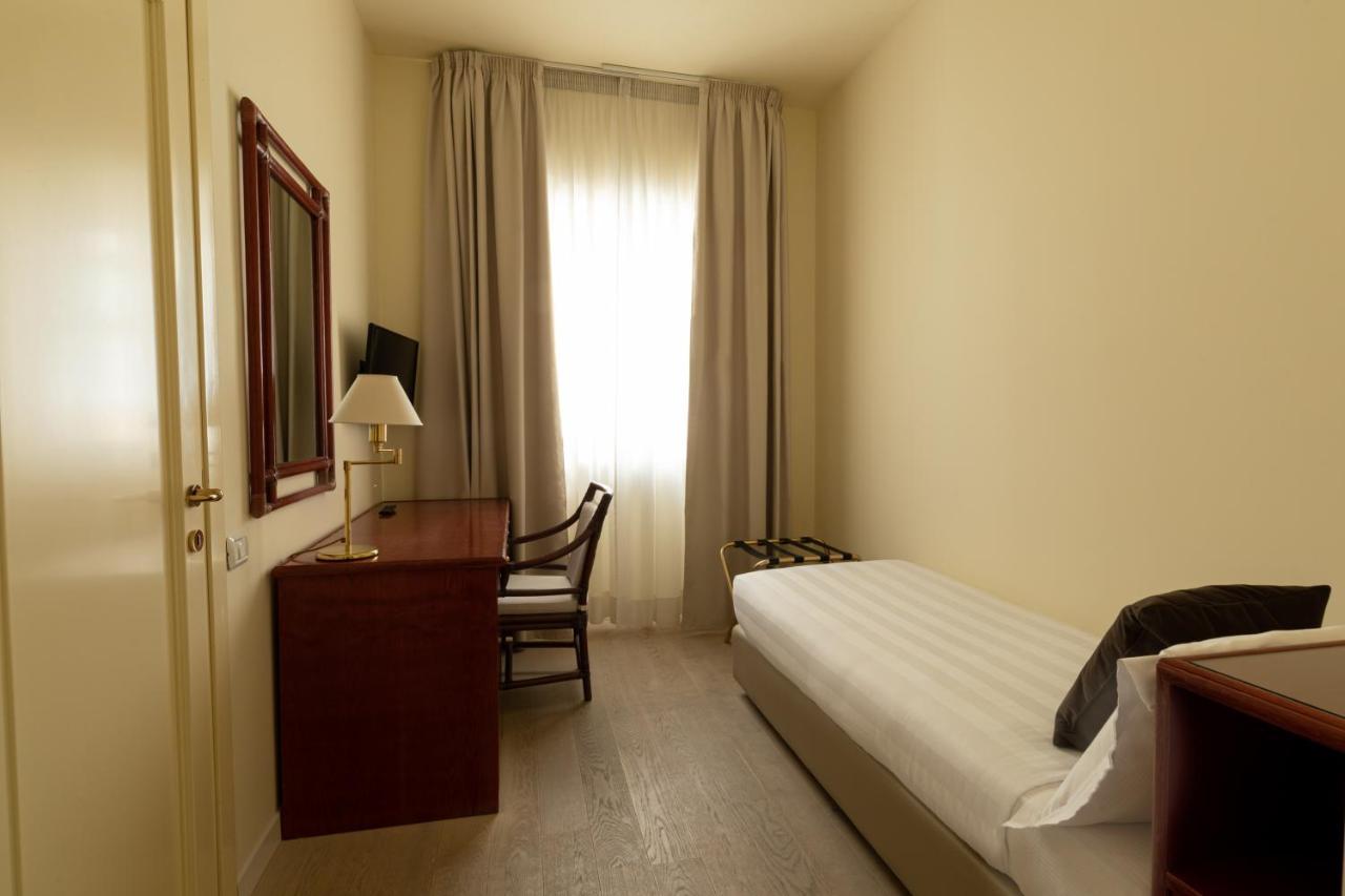 Hotel Enzo Porto Recanati Eksteriør bilde